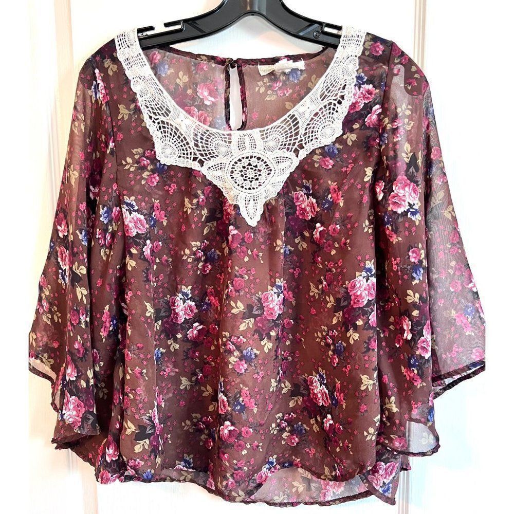 Derek Heart Blouse Medium‎